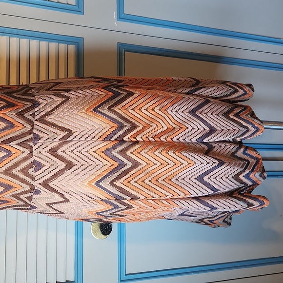 Roz & Ali Women’s Chevron Multi Color Midi Dress - Picture 10 of 12